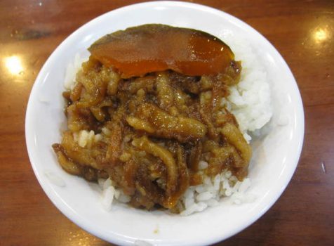 鬍鬚張魯肉飯忠孝新生店｜台北美食︱美食王國